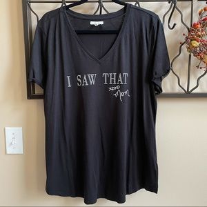 Maurices vneck mom tee 🖤 XL